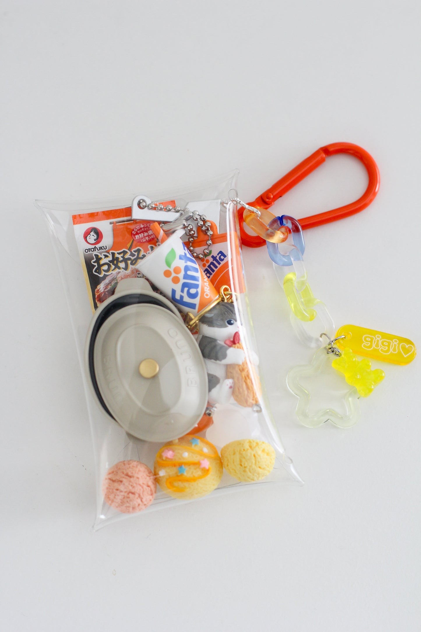 Gacha Pouch - #U0001